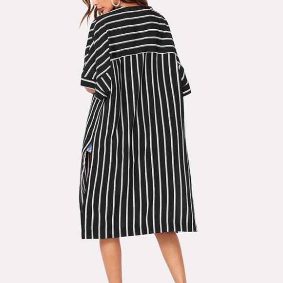 Striped Mid-Length Kimono - Picture 2 of 2